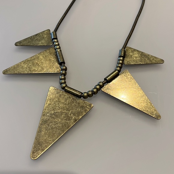 H&M statement necklaces. All 10inches. Never worn - Picture 2 of 4